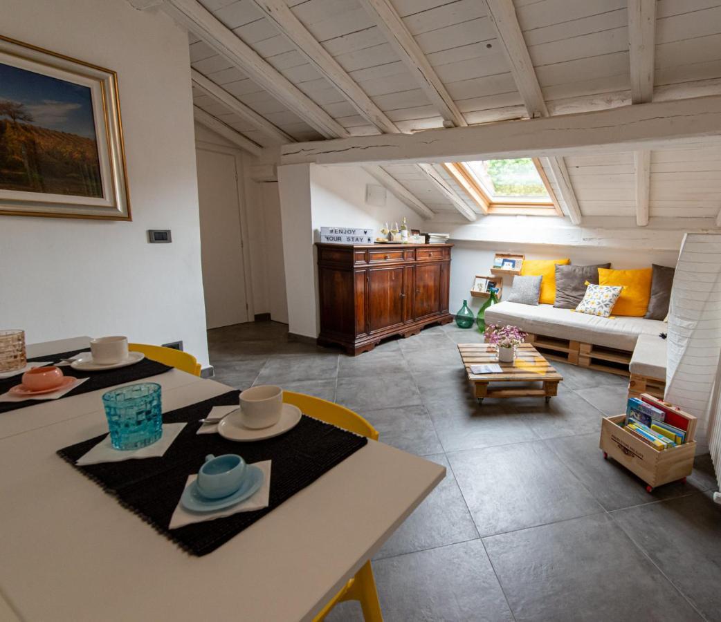 B&B Il Tetto Di Anita Gavi Exteriör bild